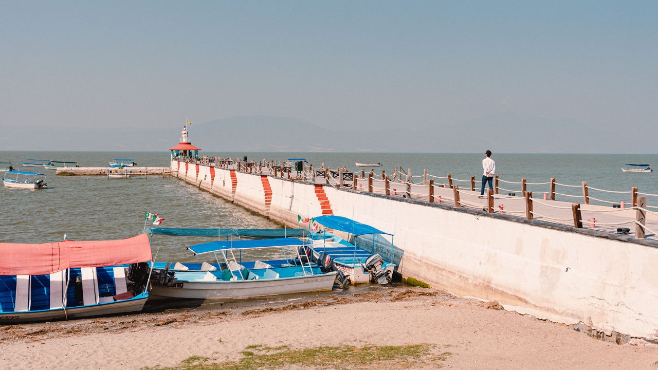Muelle del lago Chapala