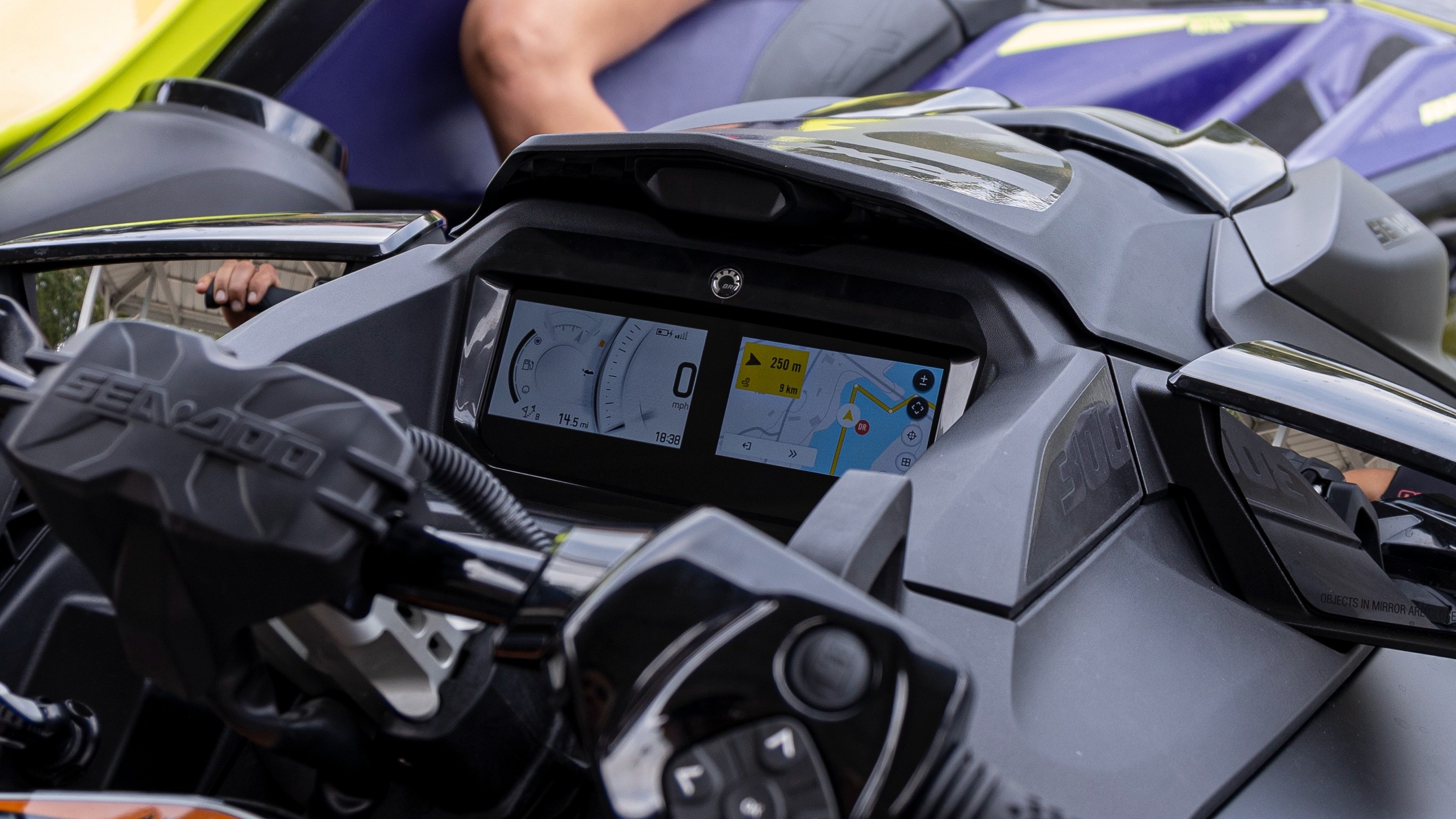2024 Sea-Doo Switch driving console