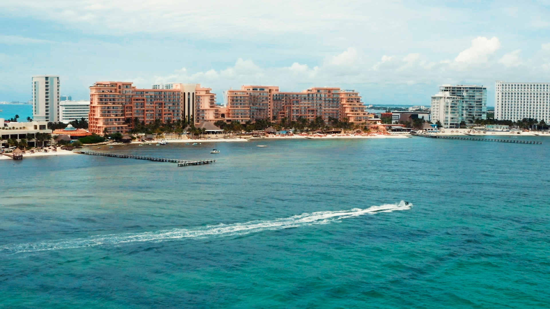 Vista aérea de la costa de Cancún